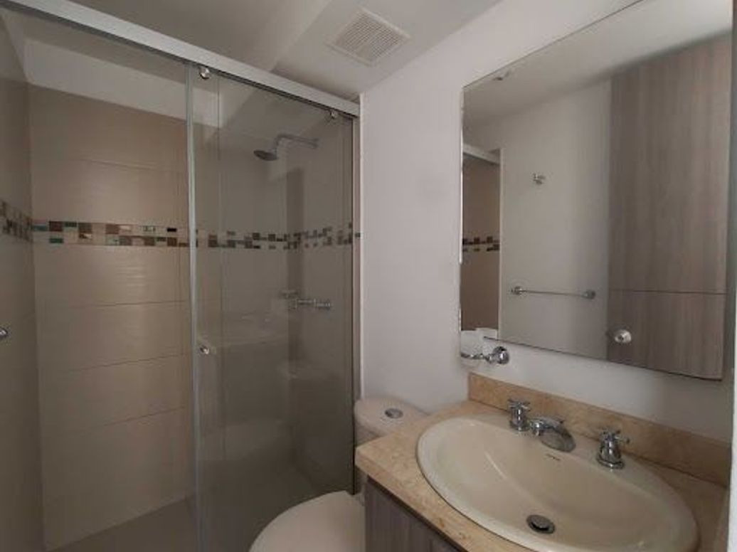 Apartamento de 3 alcobas en arriendo en Suba Centro, Bogotá, 56 m² · foto 16 de 20