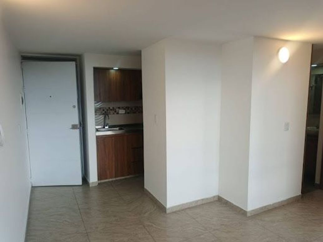 Apartamento de 2 alcobas en arriendo en Almagrario, Bogotá, 45 m² · foto 4 de 20