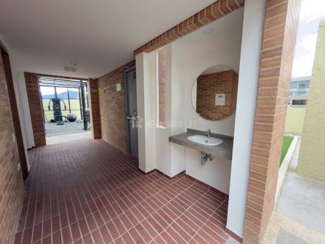 Apartaestudio en arriendo en Quinta Paredes, Bogotá, 22 m² · foto 16 de 20