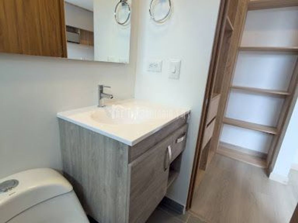 Apartaestudio en arriendo en Quinta Paredes, Bogotá, 22 m² · foto 11 de 20
