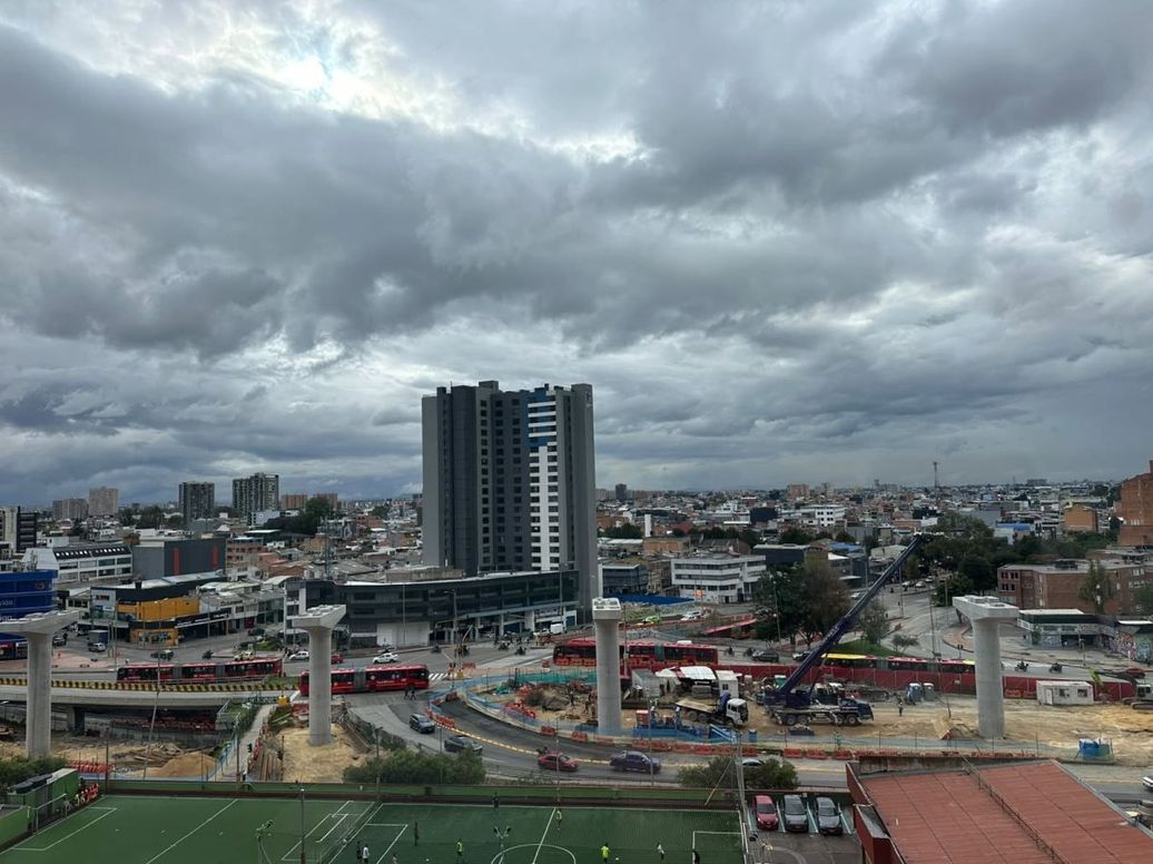 Apartamento de 1 alcoba en arriendo en Country Club, Bogotá, 25 m² · foto 4 de 12