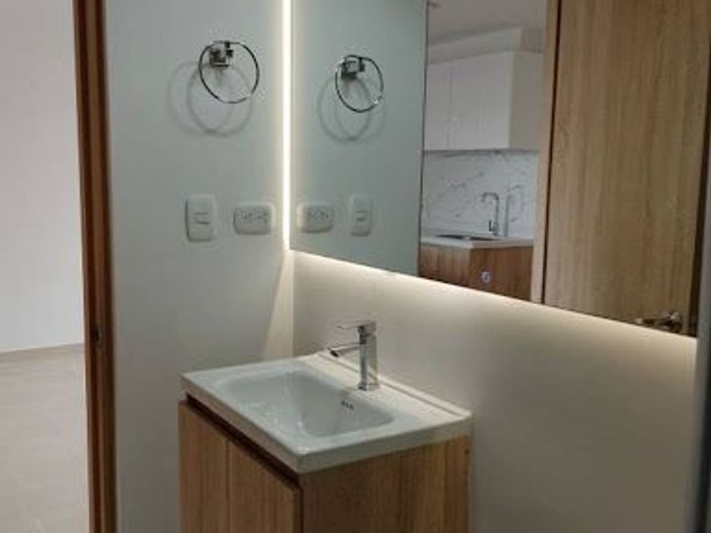Apartamento de 2 alcobas en arriendo en Toberin, Bogotá, 42 m² · foto 8 de 9