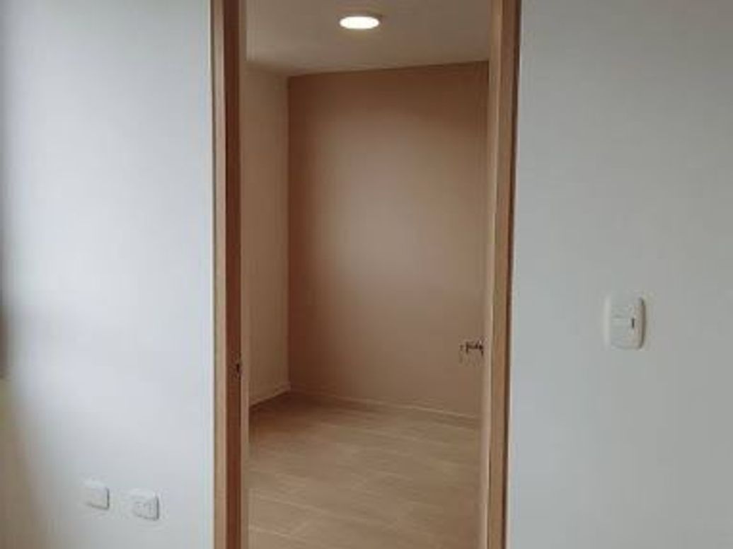 Apartamento de 2 alcobas en arriendo en Toberin, Bogotá, 42 m² · foto 5 de 9