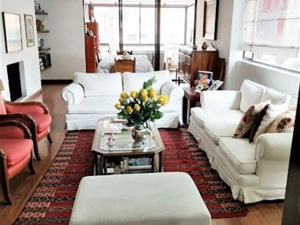 Apartamento de 3 alcobas en venta en Chicó Norte, Bogotá, 228 m² · foto 2 de 13