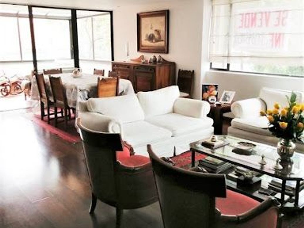 Apartamento de 3 alcobas en venta en Chicó Norte, Bogotá, 228 m² · foto 10 de 13