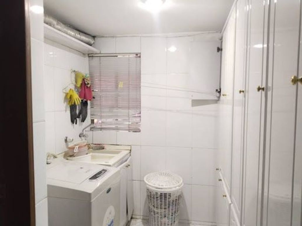 Apartamento de 3 alcobas en venta en Los Rosales, Bogotá, 189 m² · foto 13 de 20