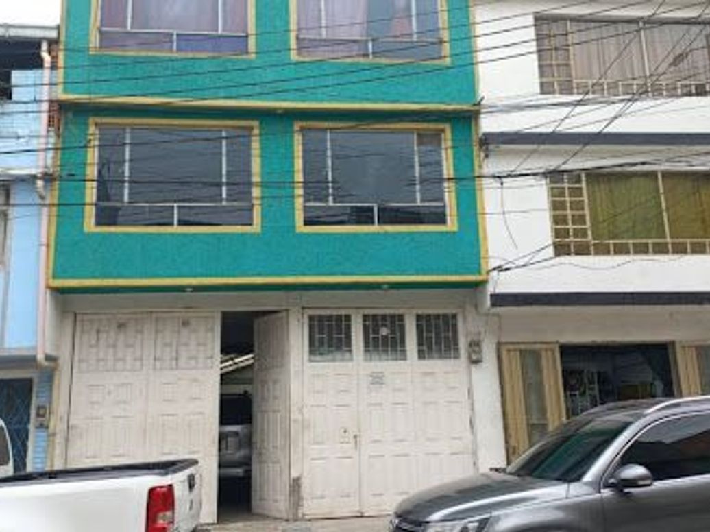 Casa de 4 alcobas en venta en Atahualpa, Bogotá, 117 m² · foto 2 de 16