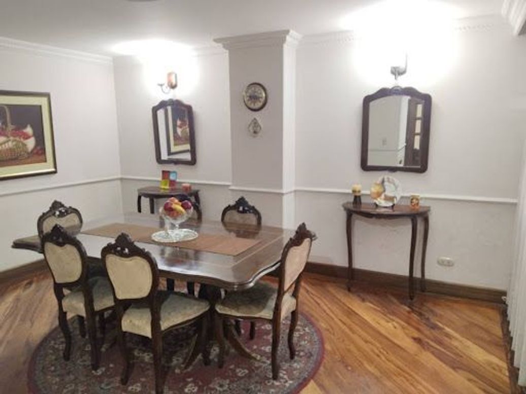 Apartamento de 3 alcobas en venta en Los Rosales, Bogotá, 190 m² · foto 6 de 20