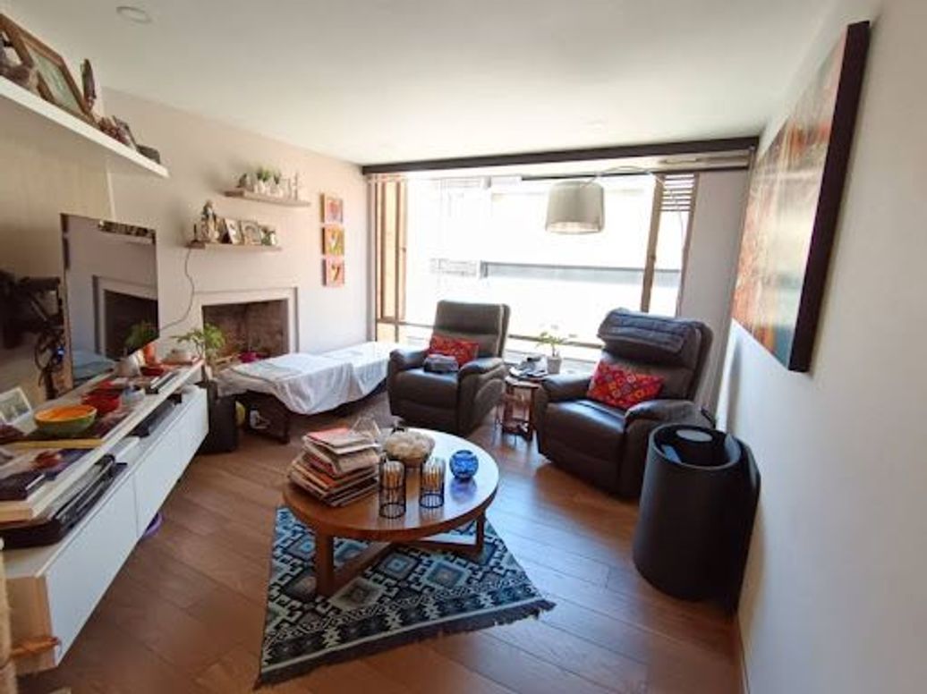 Apartamento de 2 alcobas en venta en Los Rosales, Bogotá, 86 m² · foto 7 de 16