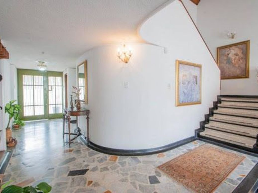 Casa de 4 alcobas en venta en Estoril, Bogotá, 314 m² · foto 3 de 20