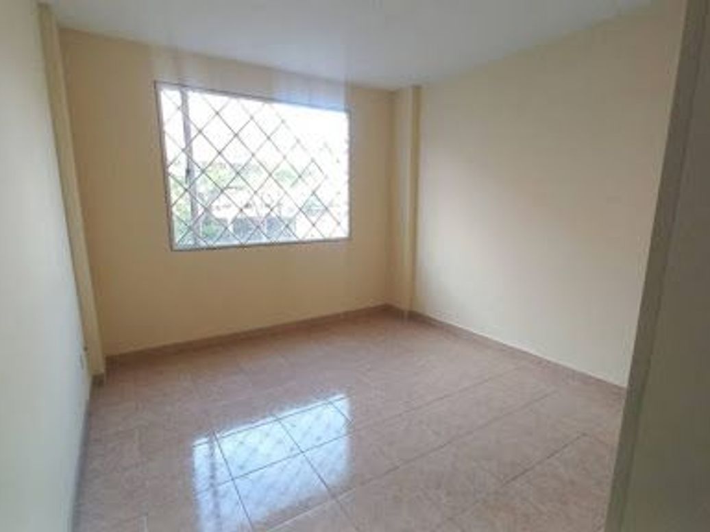 Apartamento de 3 alcobas en venta en Villa Mayor, Bogotá, 63 m² · foto 2 de 18