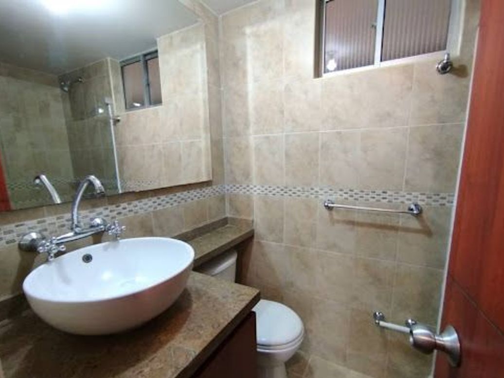 Apartamento de 2 alcobas en venta en Victoria Norte, Bogotá, 60 m² · foto 8 de 10