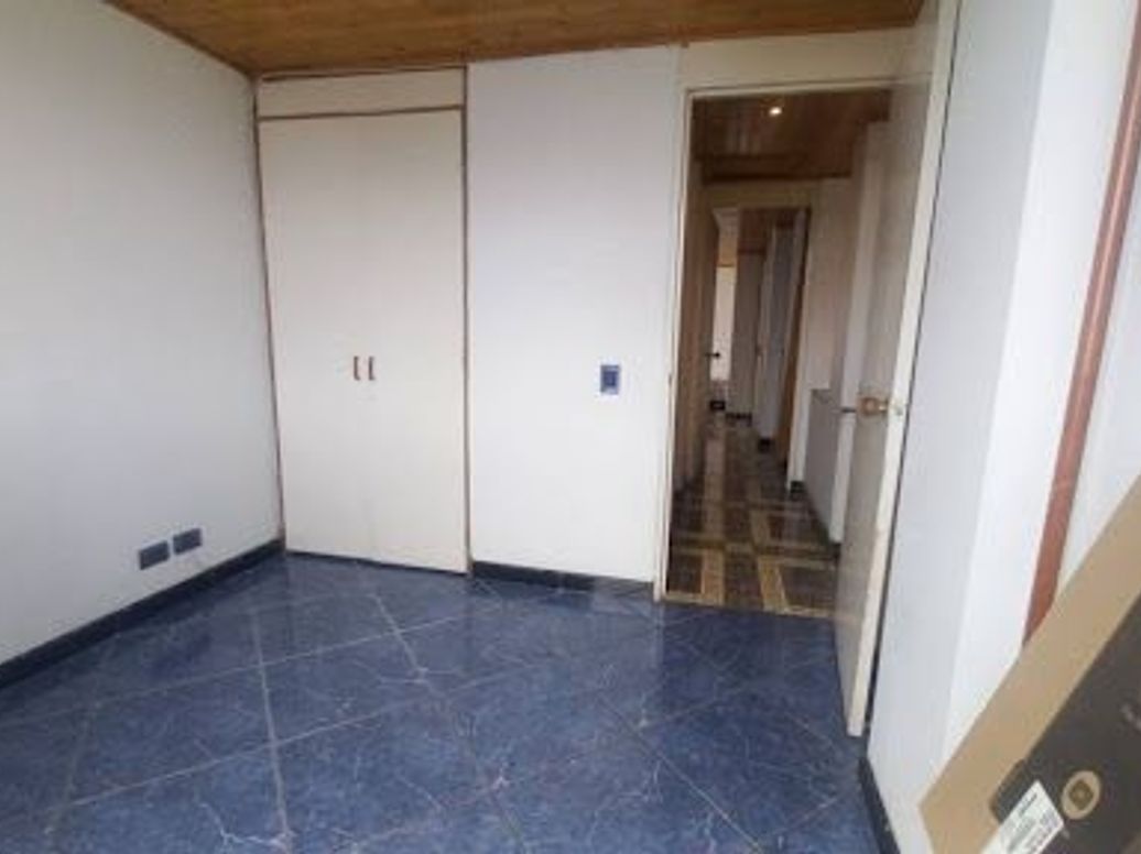 Apartamento de 2 alcobas en venta en Toberin, Bogotá, 32 m² · foto 8 de 18