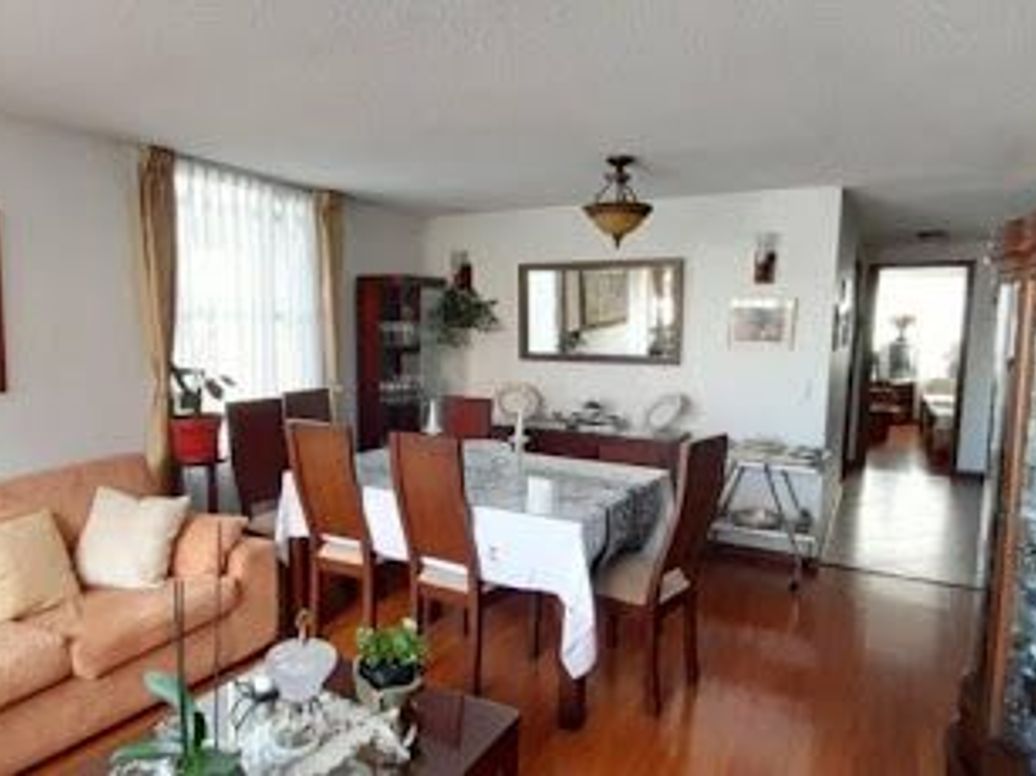 Apartamento de 2 alcobas en venta en Polo Club, Bogotá, 91 m² · foto 7 de 17