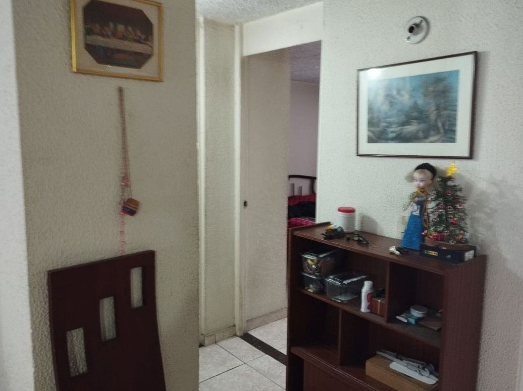 Apartamento de 3 alcobas en venta en Multifamiliar Carimagua, Bogotá, 50 m² · foto 8 de 9