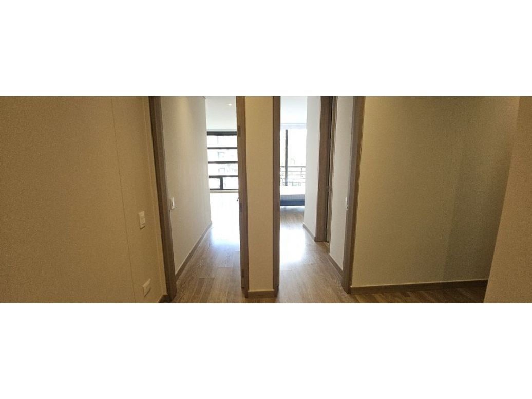 Apartamento de 2 alcobas en arriendo en Los Rosales, Bogotá, 125 m² · foto 12 de 20