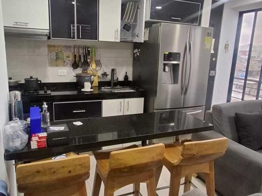 Apartamento de 3 alcobas en venta en Santa Helenita, Bogotá, 58 m² · foto 7 de 14