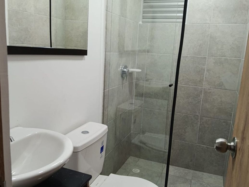Apartamento de 2 alcobas en arriendo en Valladolid, Bogotá, 40 m² · foto 2 de 13