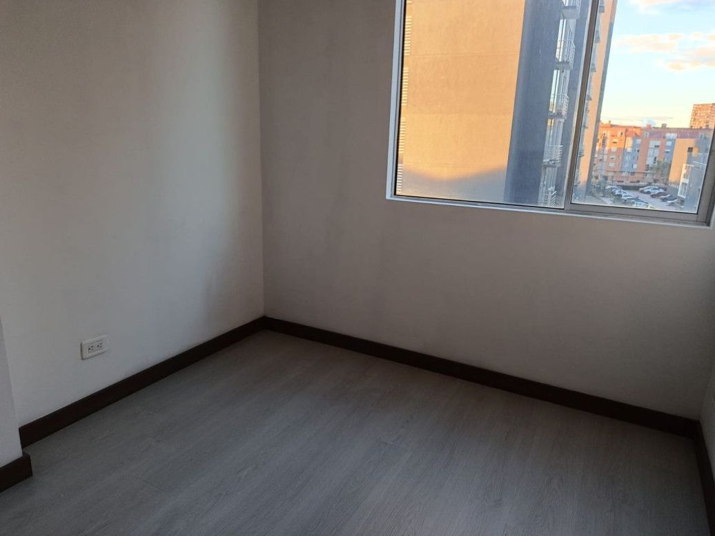 Apartamento de 2 alcobas en arriendo en Villemar Fontibon, Bogotá, 55 m² · foto 11 de 20