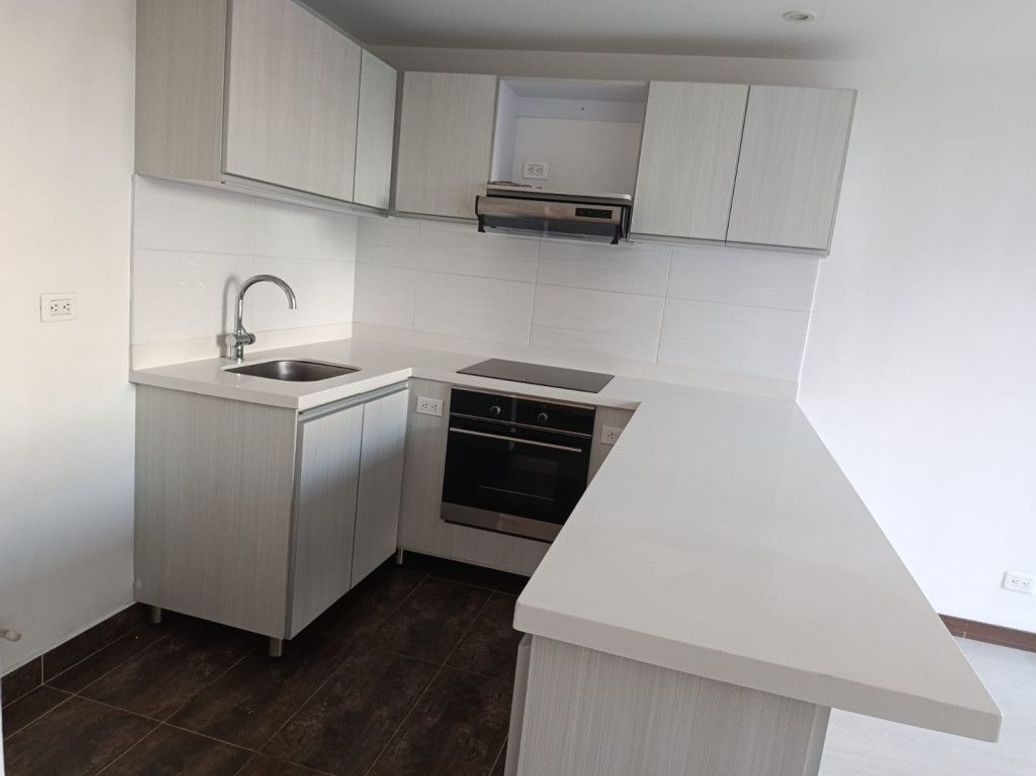 Apartamento de 2 alcobas en arriendo en Villemar Fontibon, Bogotá, 55 m² · foto 15 de 20