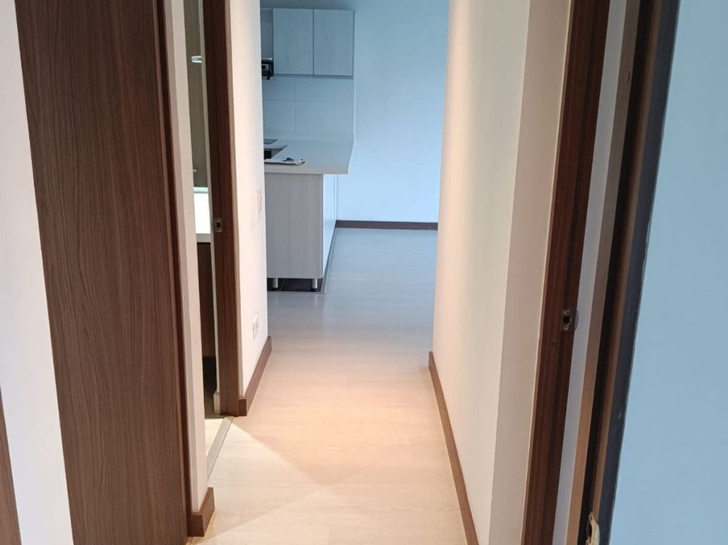 Apartamento de 2 alcobas en arriendo en Villemar Fontibon, Bogotá, 55 m² · foto 3 de 20