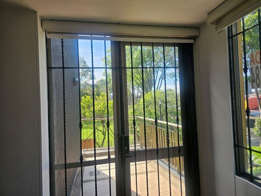 Apartamento de 3 alcobas en venta en Santa Cecilia, Bogotá, 102 m² · foto 9 de 17