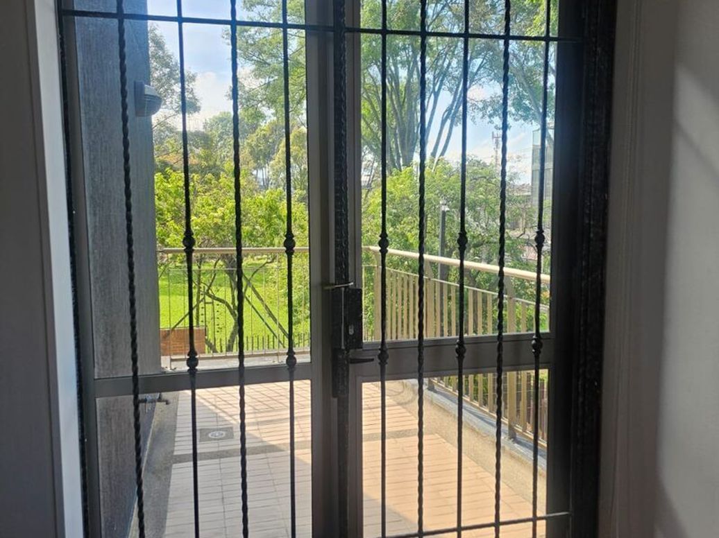 Apartamento de 3 alcobas en venta en Santa Cecilia, Bogotá, 102 m² · foto 10 de 17