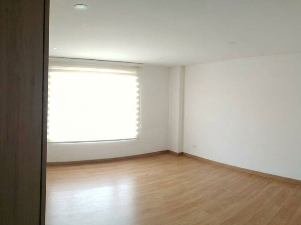 Apartamento de 3 alcobas en venta en Teusaquillo, Bogotá, 90 m² · foto 7 de 12