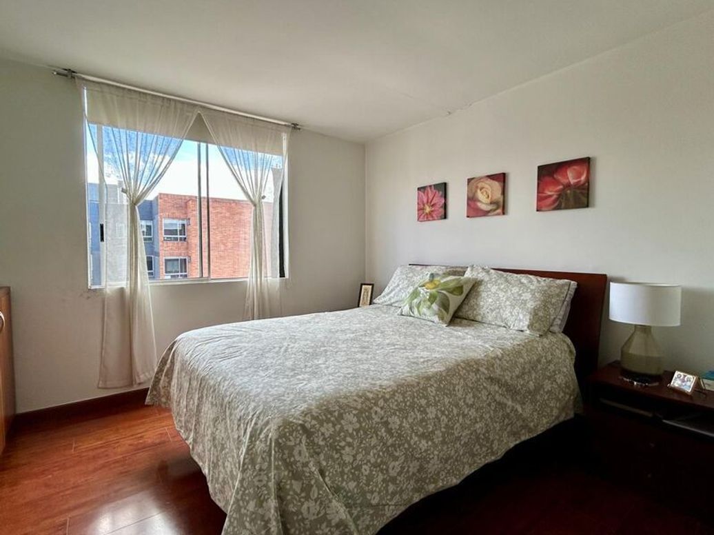 Apartamento de 3 alcobas en venta en Santa Helena, Bogotá, 71 m² · foto 16 de 20