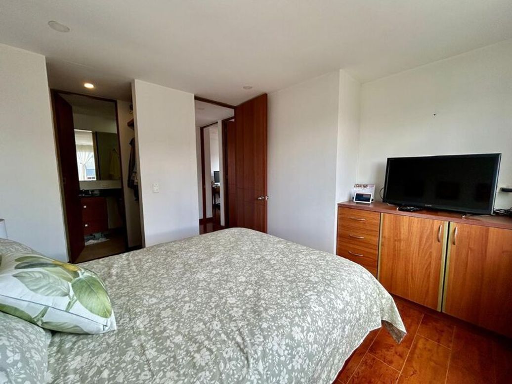 Apartamento de 3 alcobas en venta en Santa Helena, Bogotá, 71 m² · foto 17 de 20