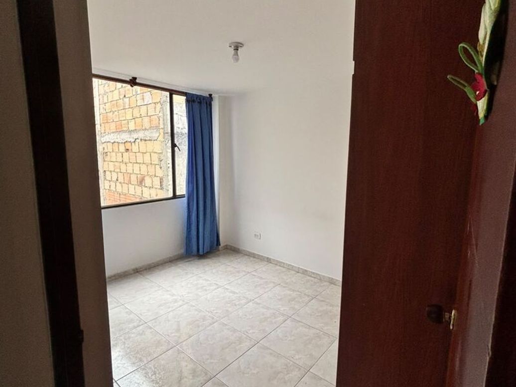 Apartamento de 2 alcobas en venta en Paris, Bogotá, 49 m² · foto 4 de 15