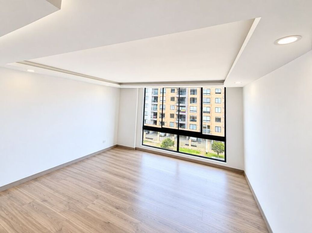 Apartamento de 3 alcobas en venta en Cr Caminos De Gratamira, Bogotá, 66 m² · foto 3 de 16