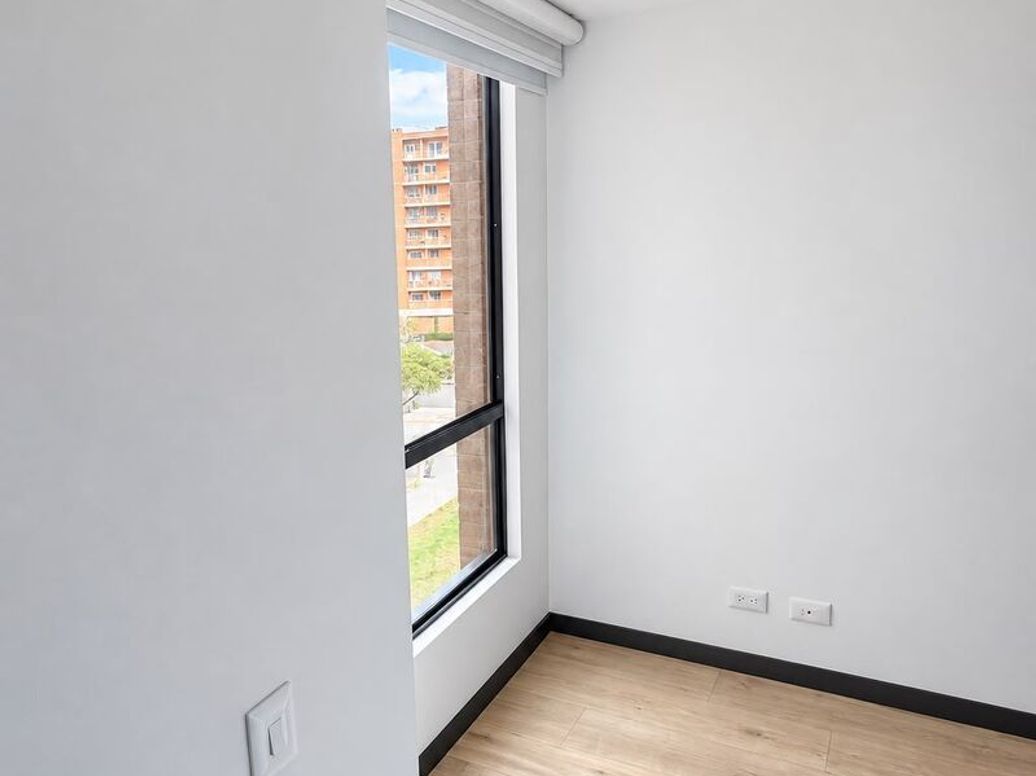 Apartamento de 3 alcobas en venta en Cr Caminos De Gratamira, Bogotá, 66 m² · foto 10 de 16