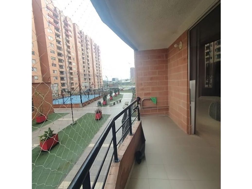 Apartamento de 3 alcobas en venta en El Tintal A.S.D., Bogotá, 76 m² · foto 7 de 20