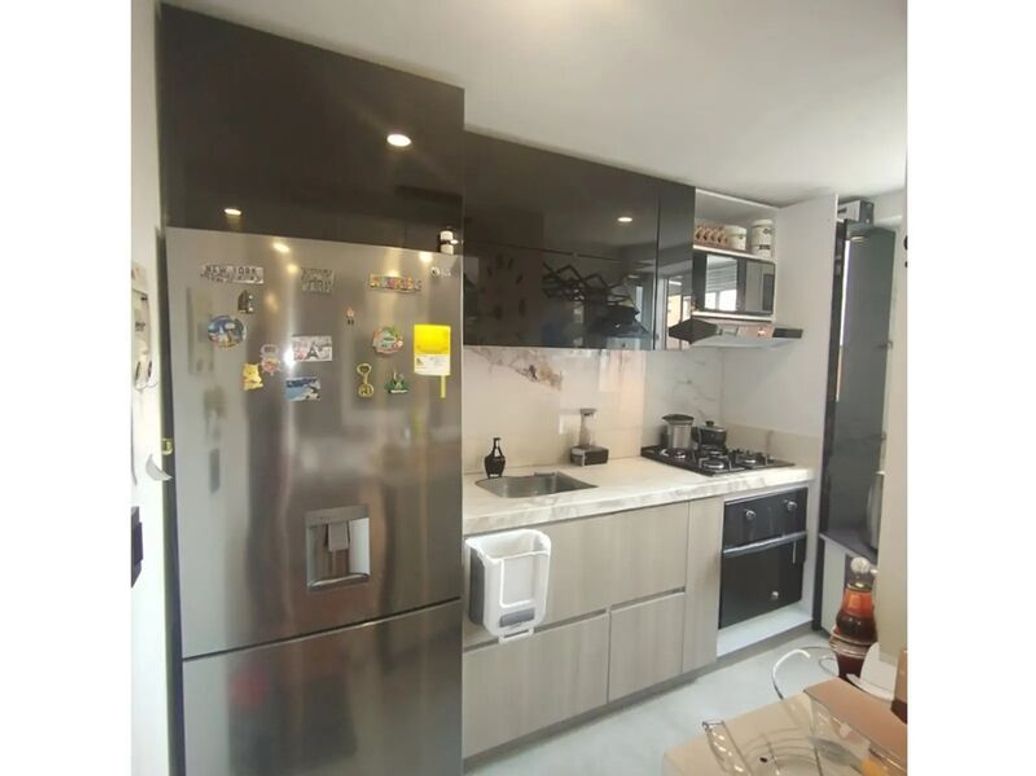 Apartamento de 3 alcobas en venta en El Tintal A.S.D., Bogotá, 76 m² · foto 2 de 20