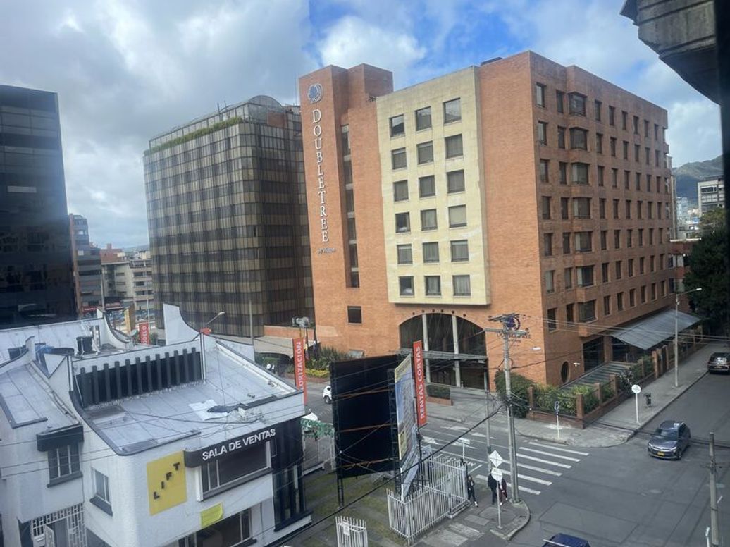 Apartamento de 4 alcobas en venta en Chico Norte Et. Ii, Bogotá, 250 m² · foto 6 de 20