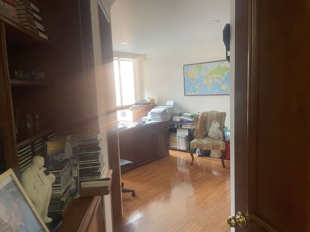 Apartamento de 4 alcobas en venta en Chico Norte Et. Ii, Bogotá, 250 m² · foto 3 de 20