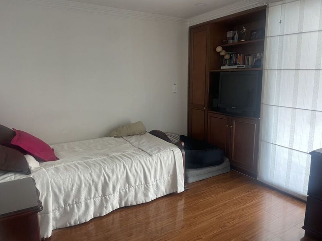 Apartamento de 4 alcobas en venta en Chico Norte Et. Ii, Bogotá, 250 m² · foto 19 de 20