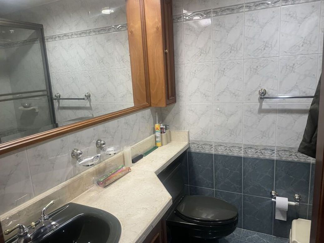 Apartamento de 4 alcobas en venta en Chico Norte Et. Ii, Bogotá, 250 m² · foto 12 de 20