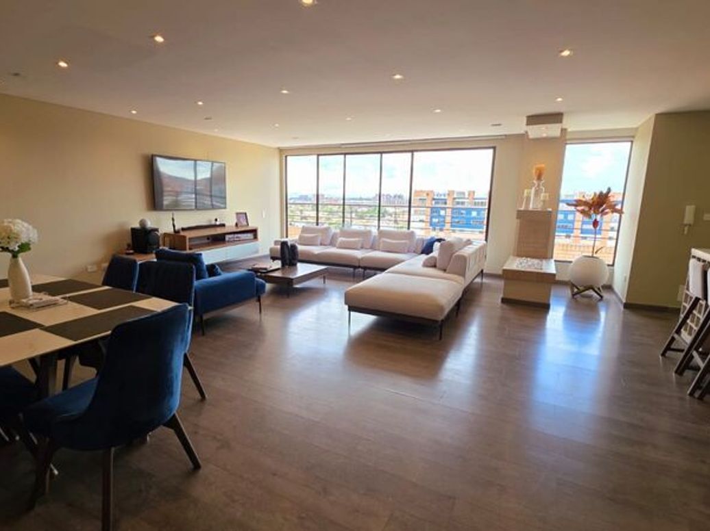 Apartamento de 3 alcobas en venta en Pasadena, Bogotá, 154 m² · foto 3 de 11