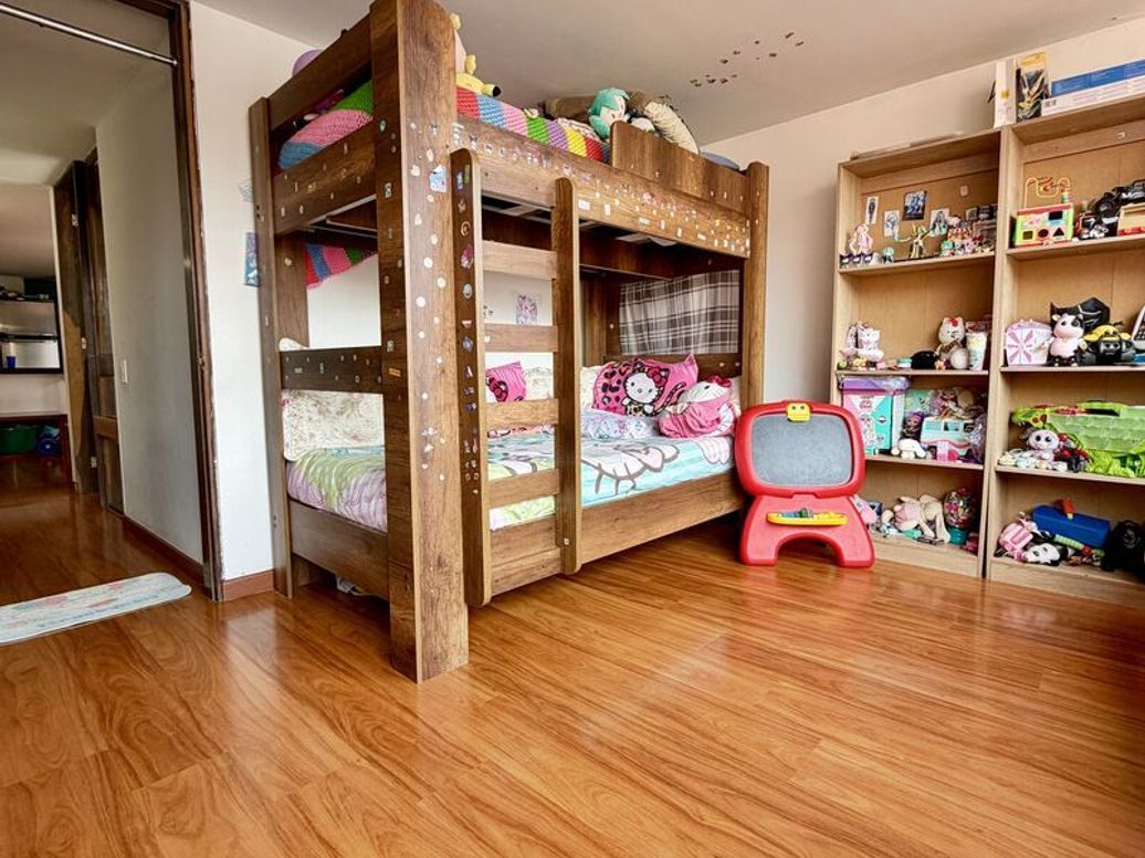 Apartamento de 2 alcobas en venta en Caobos Salazar, Bogotá, 51 m² · foto 3 de 20