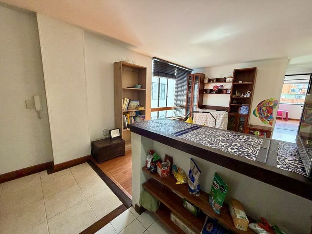 Apartamento de 2 alcobas en venta en Caobos Salazar, Bogotá, 51 m² · foto 9 de 20