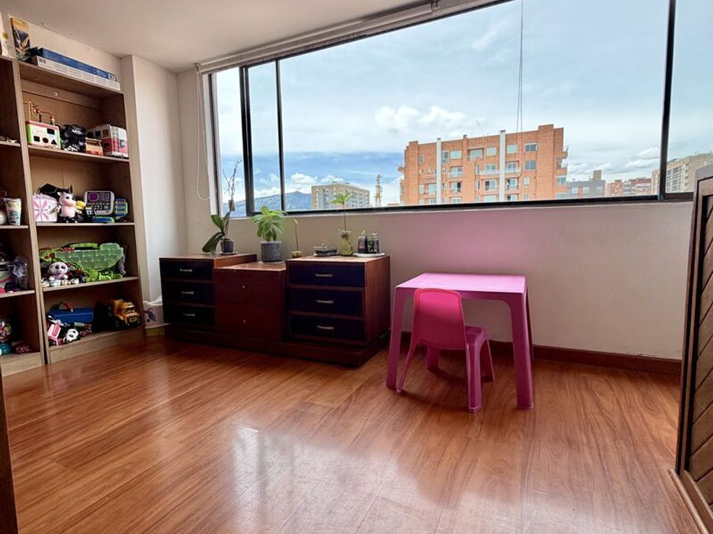 Apartamento de 2 alcobas en venta en Caobos Salazar, Bogotá, 51 m² · foto 4 de 20