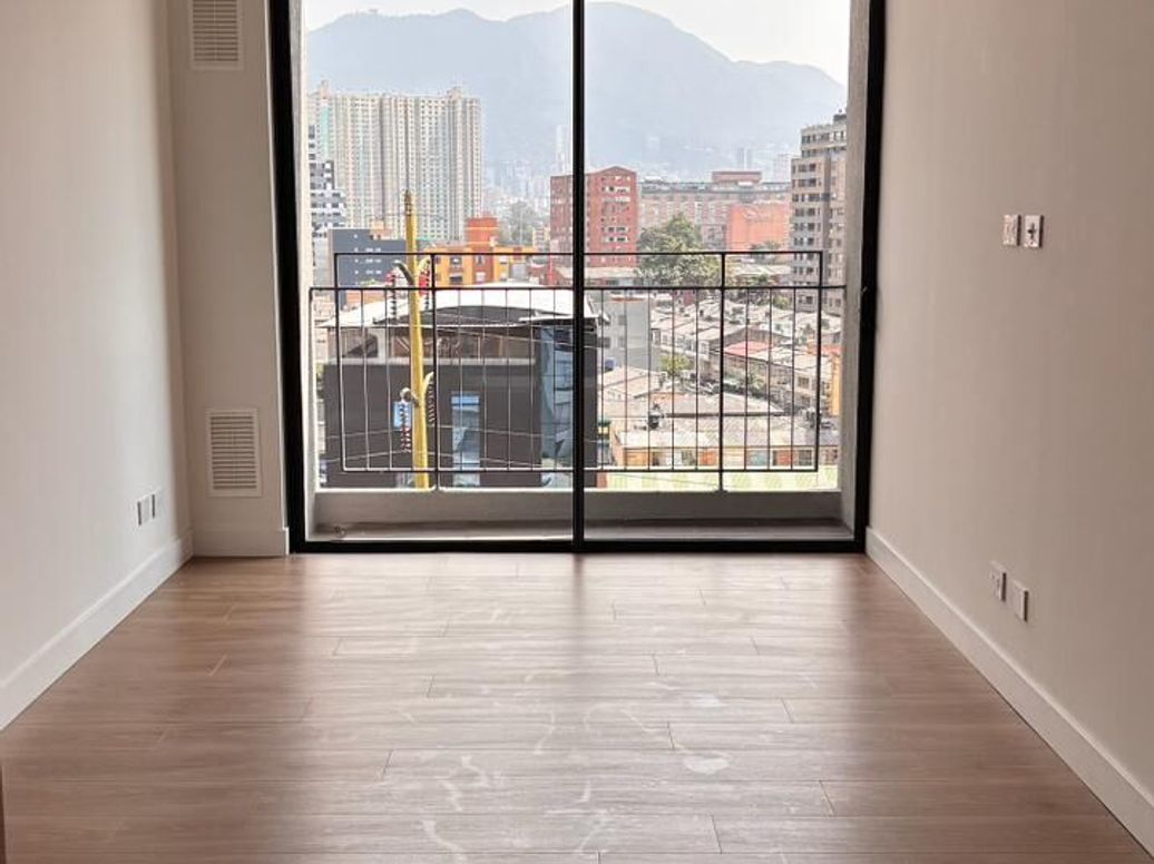 Apartamento de 2 alcobas en venta en El Recuerdo, Bogotá, 61 m² · foto 4 de 20