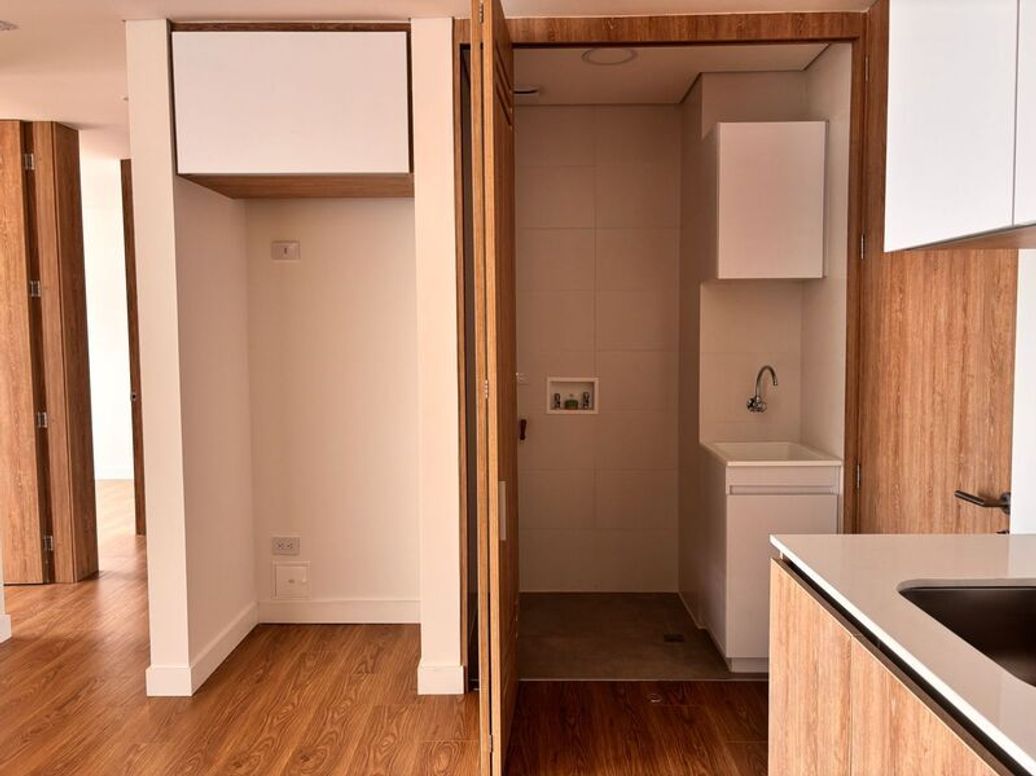 Apartamento de 2 alcobas en venta en El Recuerdo, Bogotá, 61 m² · foto 7 de 20
