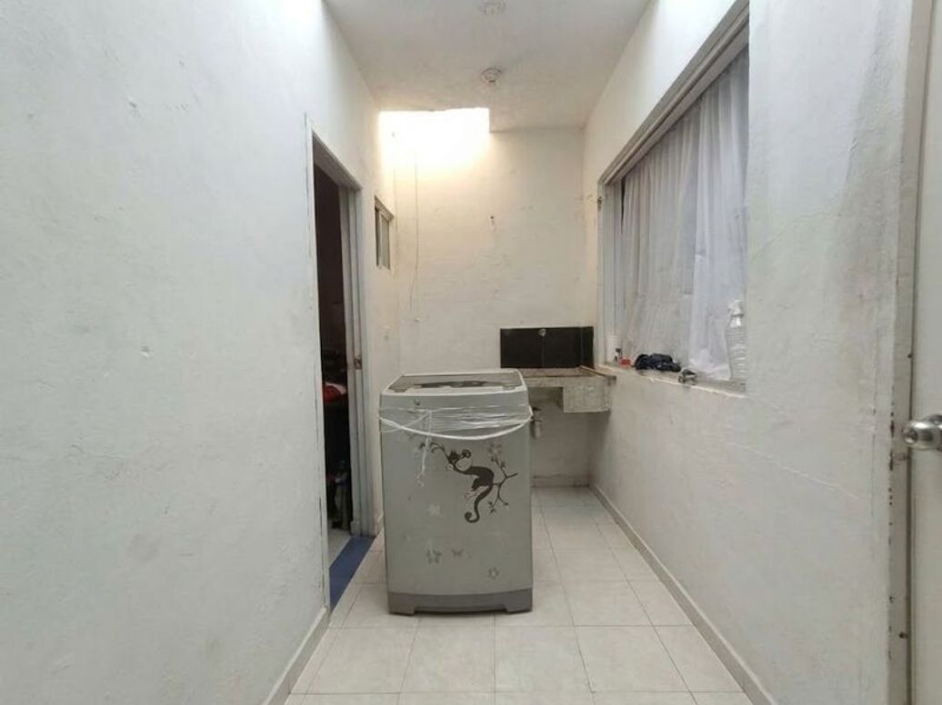 Casa de 6 alcobas en venta en El Cedro, Bogotá, 230 m² · foto 5 de 20