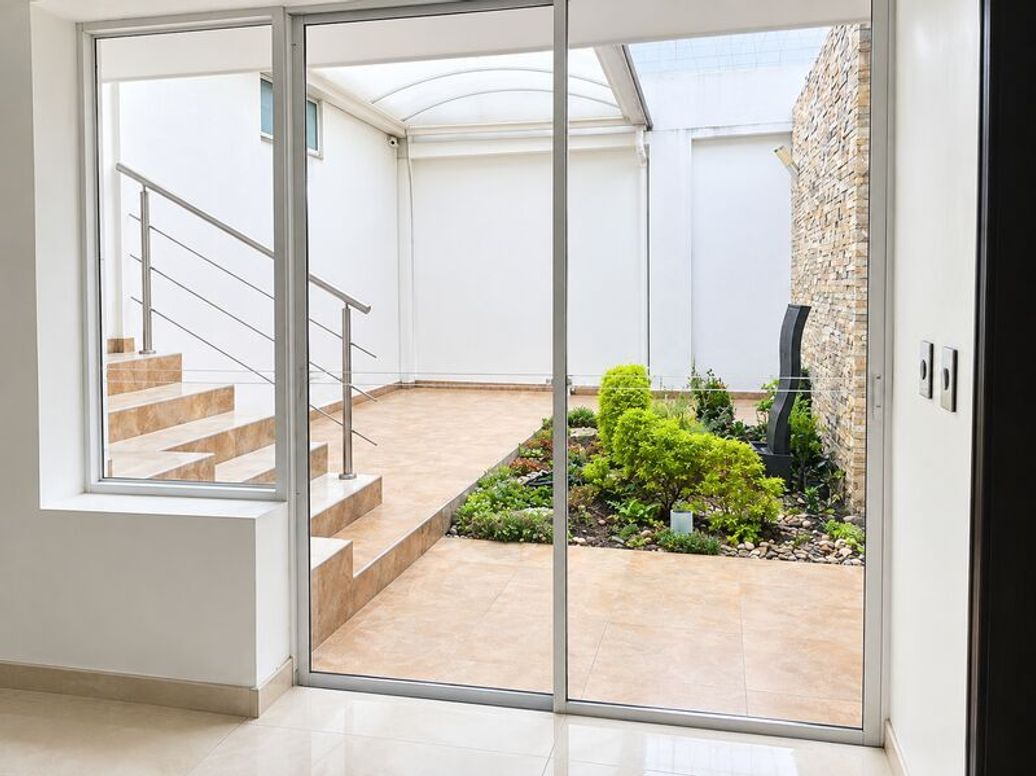 Casa de 4 alcobas en venta en El Batan, Bogotá, 300 m² · foto 6 de 14