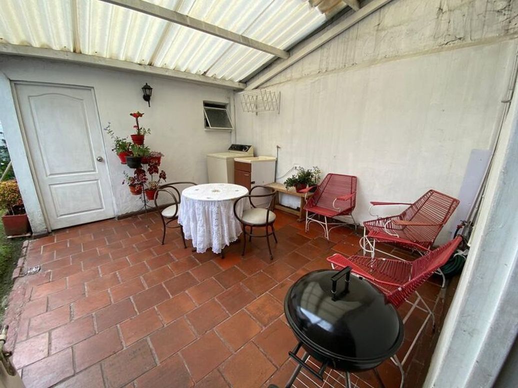 Casa de 3 alcobas en venta en San Joaquín, Bogotá, 142 m² · foto 11 de 13