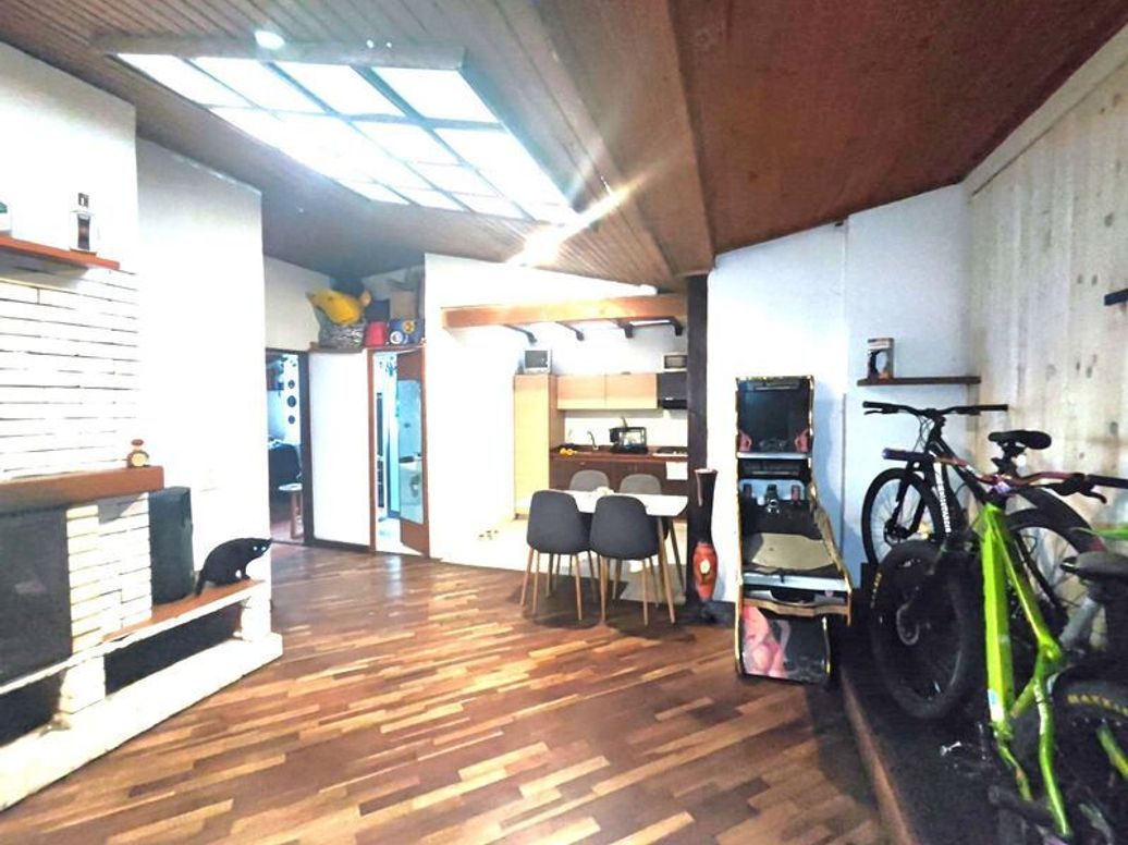 Casa de 6 alcobas en venta en Villa Gladys, Bogotá, 280 m² · foto 5 de 16