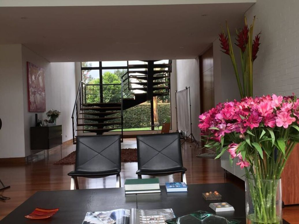 Casa de 3 alcobas en venta en Casa Blanca, Bogotá, 370 m² · foto 5 de 14